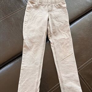 NWOT - Jumping Beans - Girl’s Gray Casual Bottoms with Elastic Waistband